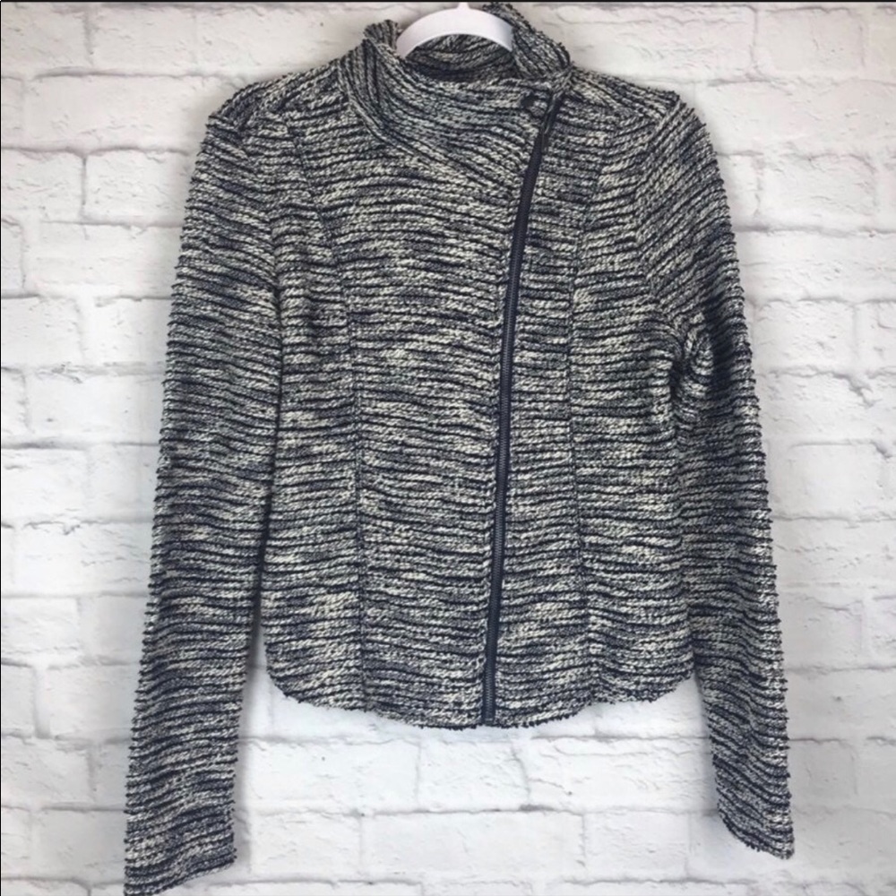 Maurice’s Woman’s Knit Sweater